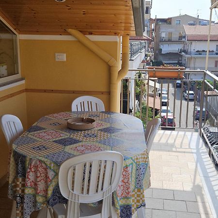 Appartement Tiziana à Giardini-Naxos Extérieur photo