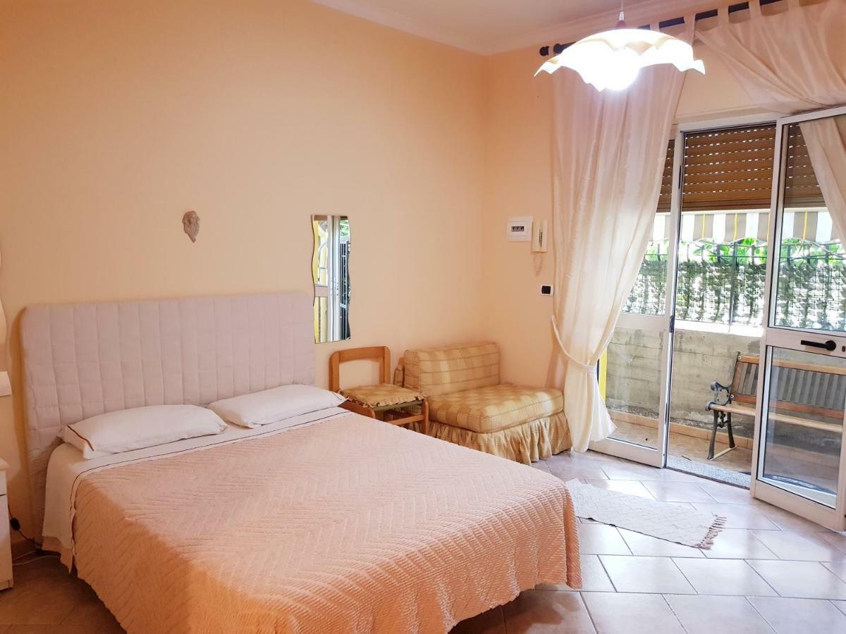 Appartement Tiziana à Giardini-Naxos Extérieur photo